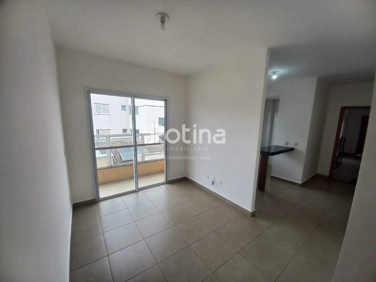 Apartamento para alugar, 2 quartos em Uberlândia no bairro Santa Mônica no valor de R$ 2.000,00 - Rotina Imobiliária: 