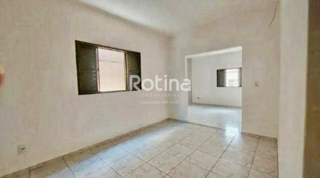 Casa à venda, 3 quartos em Uberlândia no bairro Santa Mônica no valor de R$ 670.000,00 - Rotina Imobiliária: 