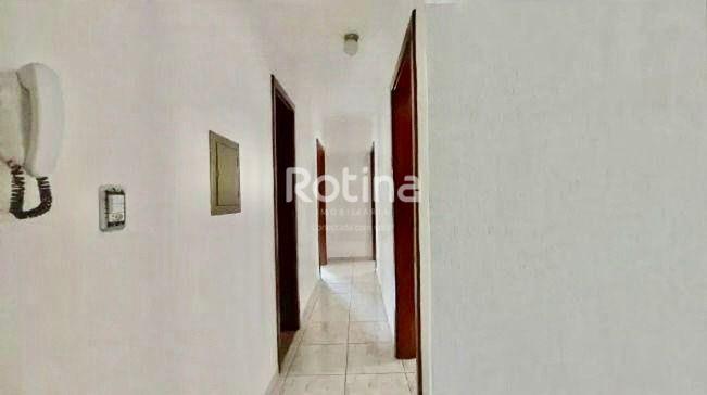 Casa à venda, 3 quartos em Uberlândia no bairro Santa Mônica no valor de R$ 670.000,00 - Rotina Imobiliária: 