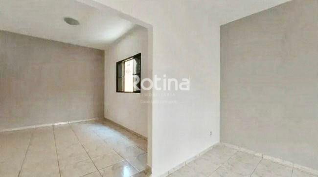 Casa à venda, 3 quartos em Uberlândia no bairro Santa Mônica no valor de R$ 670.000,00 - Rotina Imobiliária: 