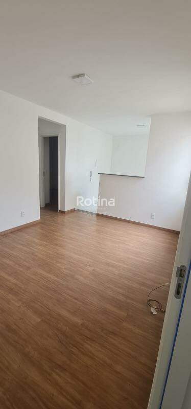 Apartamento à venda, 2 quartos em Uberlândia no bairro Chacaras Tubalina e Quartel no valor de R$ 180.000,00 - Rotina Imobiliária: 