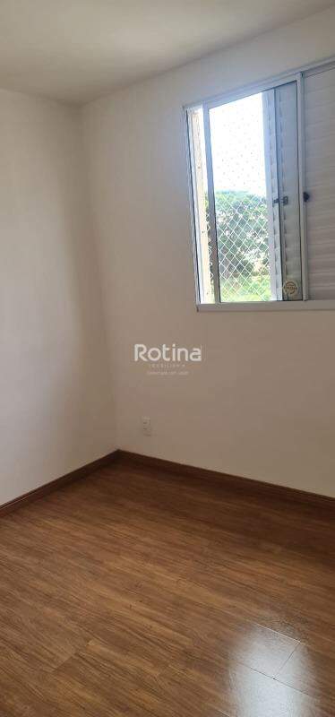 Apartamento à venda, 2 quartos em Uberlândia no bairro Chacaras Tubalina e Quartel no valor de R$ 180.000,00 - Rotina Imobiliária: 