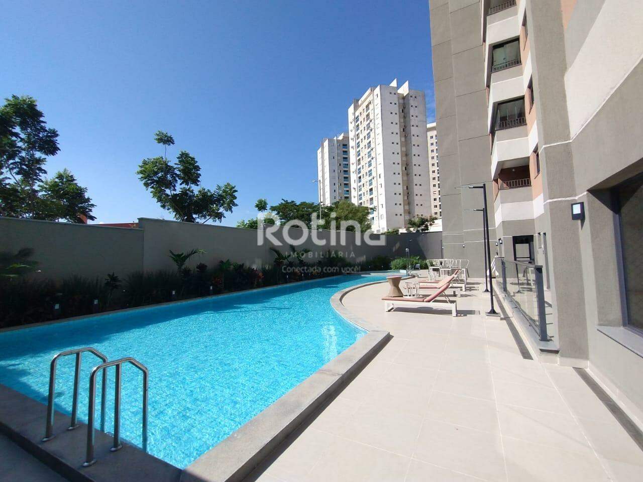 Apartamento para alugar, 3 quartos em Uberlândia no bairro Granja Marileusa no valor de R$ 3.800,00 - Rotina Imobiliária: 