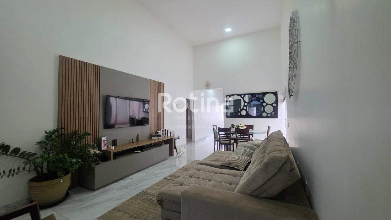 Casa Condomínio Fechado para alugar, 3 quartos em Uberlândia no bairro Shopping Park no valor de R$ 8.500,00 - Rotina Imobiliária: 