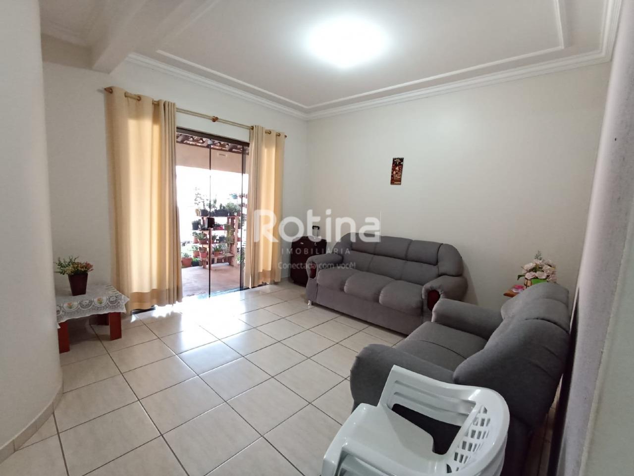 Casa à venda, 4 quartos em Uberlândia no bairro Nossa Senhora das Graças no valor de R$ 840.000,00 - Rotina Imobiliária: 