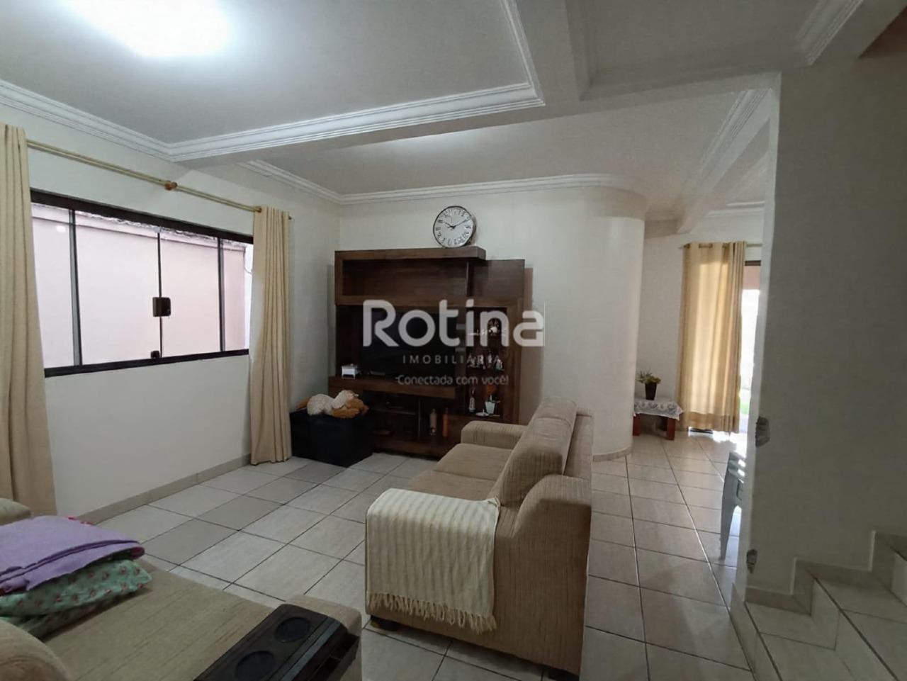 Casa à venda, 4 quartos em Uberlândia no bairro Nossa Senhora das Graças no valor de R$ 840.000,00 - Rotina Imobiliária: 