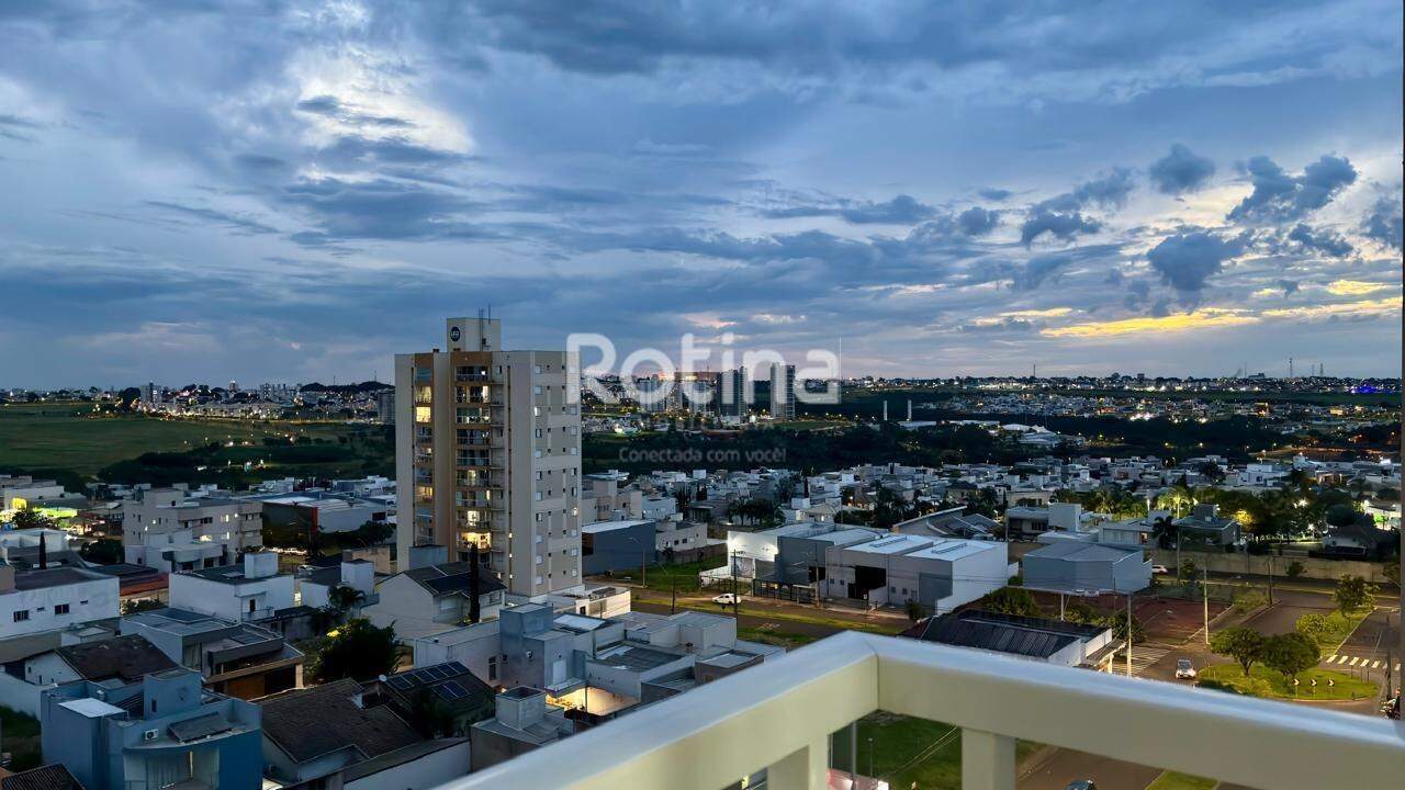 Apartamento à venda, 2 quartos em Uberlândia no bairro Aclimação no valor de R$ 400.000,00 - Rotina Imobiliária: 