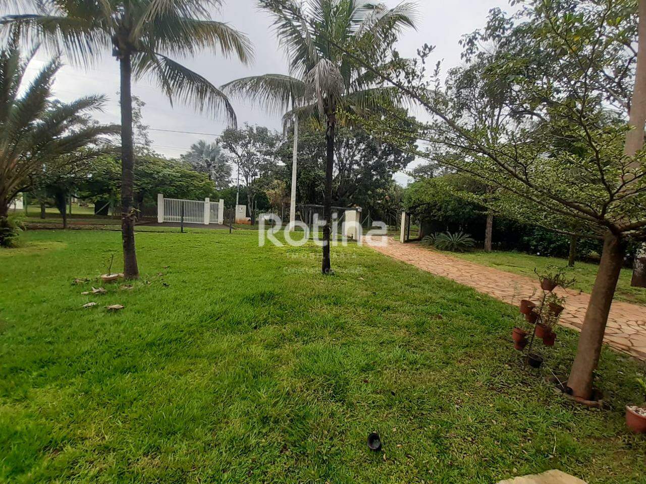 Casa Condomínio Fechado à venda, 2 quartos em Uberlândia no bairro Morada do Sol no valor de R$ 2.150.000,00 - Rotina Imobiliária: 
