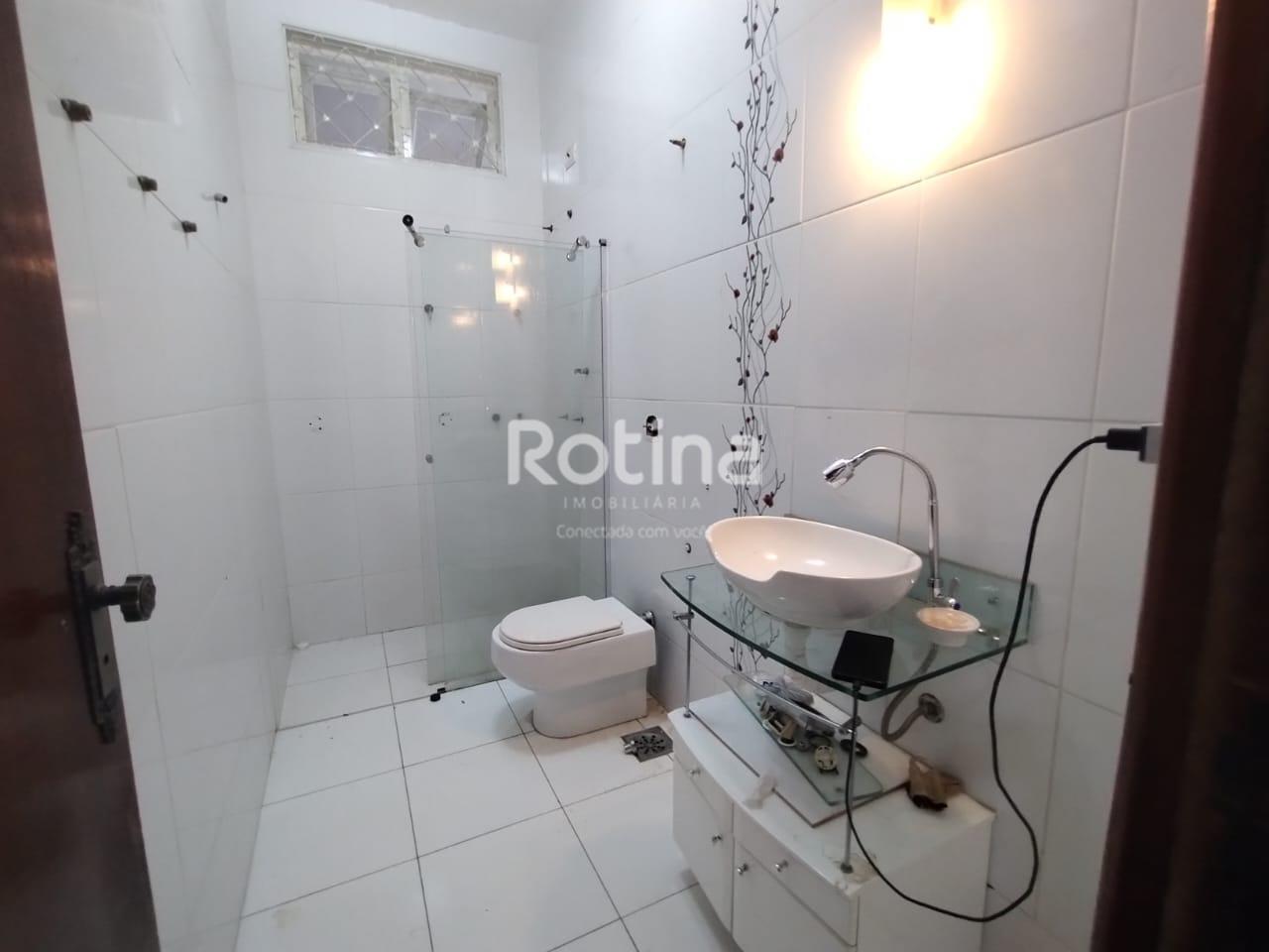 Casa à venda, 4 quartos em Uberlândia no bairro Lídice no valor de R$ 870.000,00 - Rotina Imobiliária: 