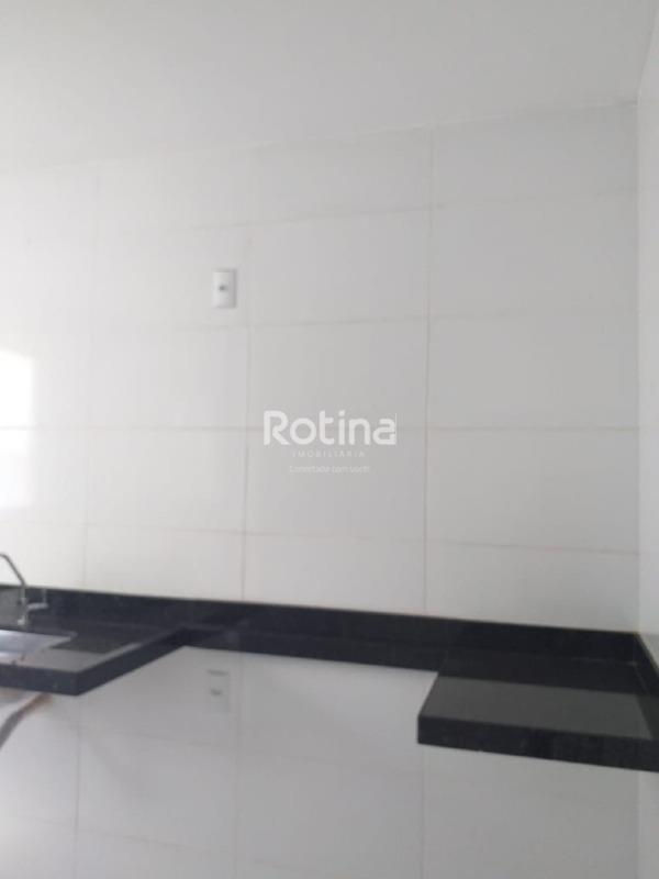 Apartamento à venda, 2 quartos em Uberlândia no bairro Santa Mônica no valor de R$ 275.000,00 - Rotina Imobiliária: 