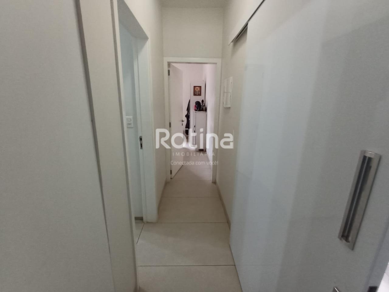 Casa à venda, 3 quartos em Uberlândia no bairro Nossa Senhora Aparecida no valor de R$ 720.000,00 - Rotina Imobiliária: 