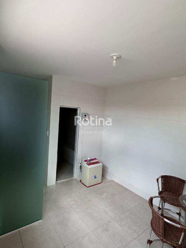 Apartamento à venda, 3 quartos em Uberlândia no bairro Osvaldo Rezende no valor de R$ 1.000.000,00 - Rotina Imobiliária: 