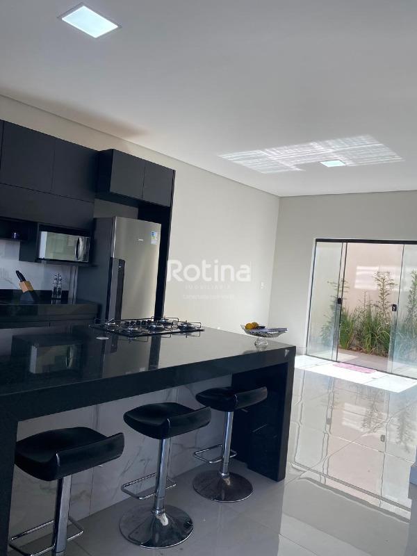 Casa para alugar, 3 quartos em Uberlândia no bairro Shopping Park no valor de R$ 7.900,00 - Rotina Imobiliária: 