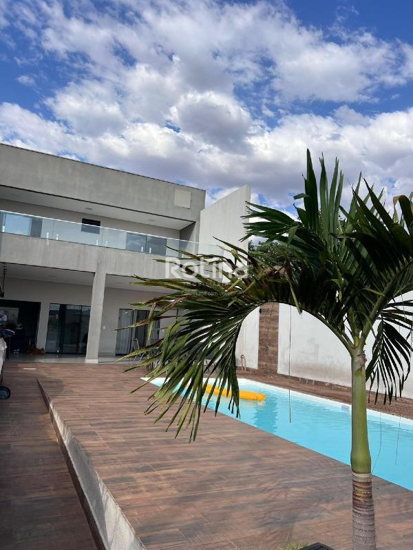 Casa para alugar, 3 quartos em Uberlândia no bairro Shopping Park no valor de R$ 7.900,00 - Rotina Imobiliária: 