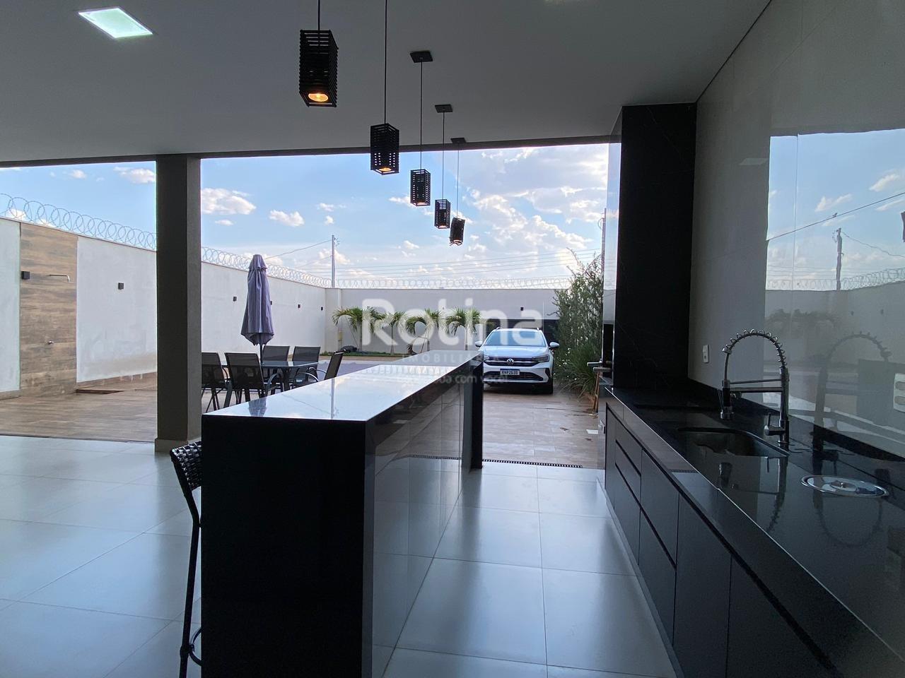 Casa para alugar, 3 quartos em Uberlândia no bairro Shopping Park no valor de R$ 7.900,00 - Rotina Imobiliária: 