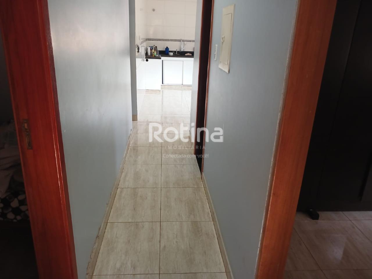 Casa à venda, 5 quartos em Uberlândia no bairro Segismundo Pereira no valor de R$ 550.000,00 - Rotina Imobiliária: 