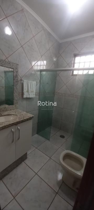 Casa à venda, 3 quartos em Uberlândia no bairro Jardim das Palmeiras no valor de R$ 510.000,00 - Rotina Imobiliária: 