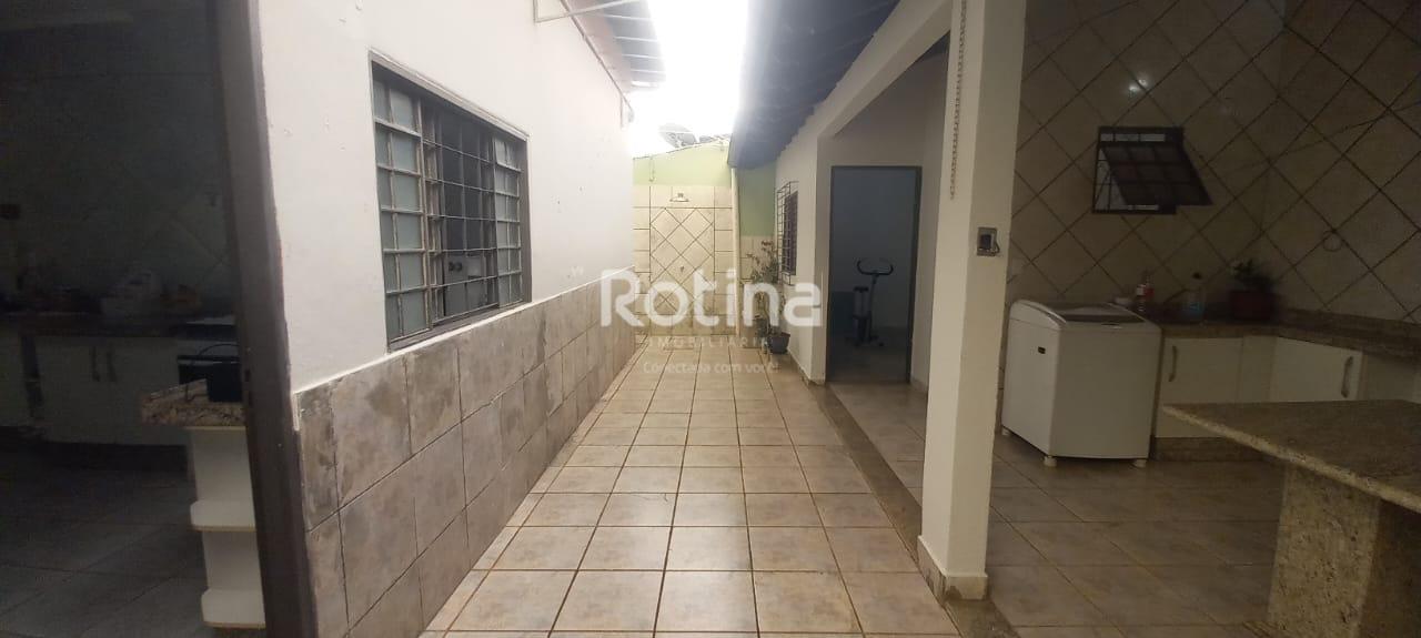 Casa à venda, 3 quartos em Uberlândia no bairro Jardim das Palmeiras no valor de R$ 510.000,00 - Rotina Imobiliária: 