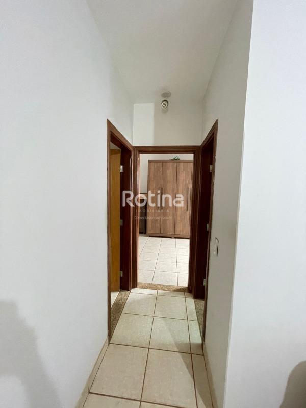 Casa à venda, 2 quartos em Uberlândia no bairro Santa Mônica no valor de R$ 600.000,00 - Rotina Imobiliária: 