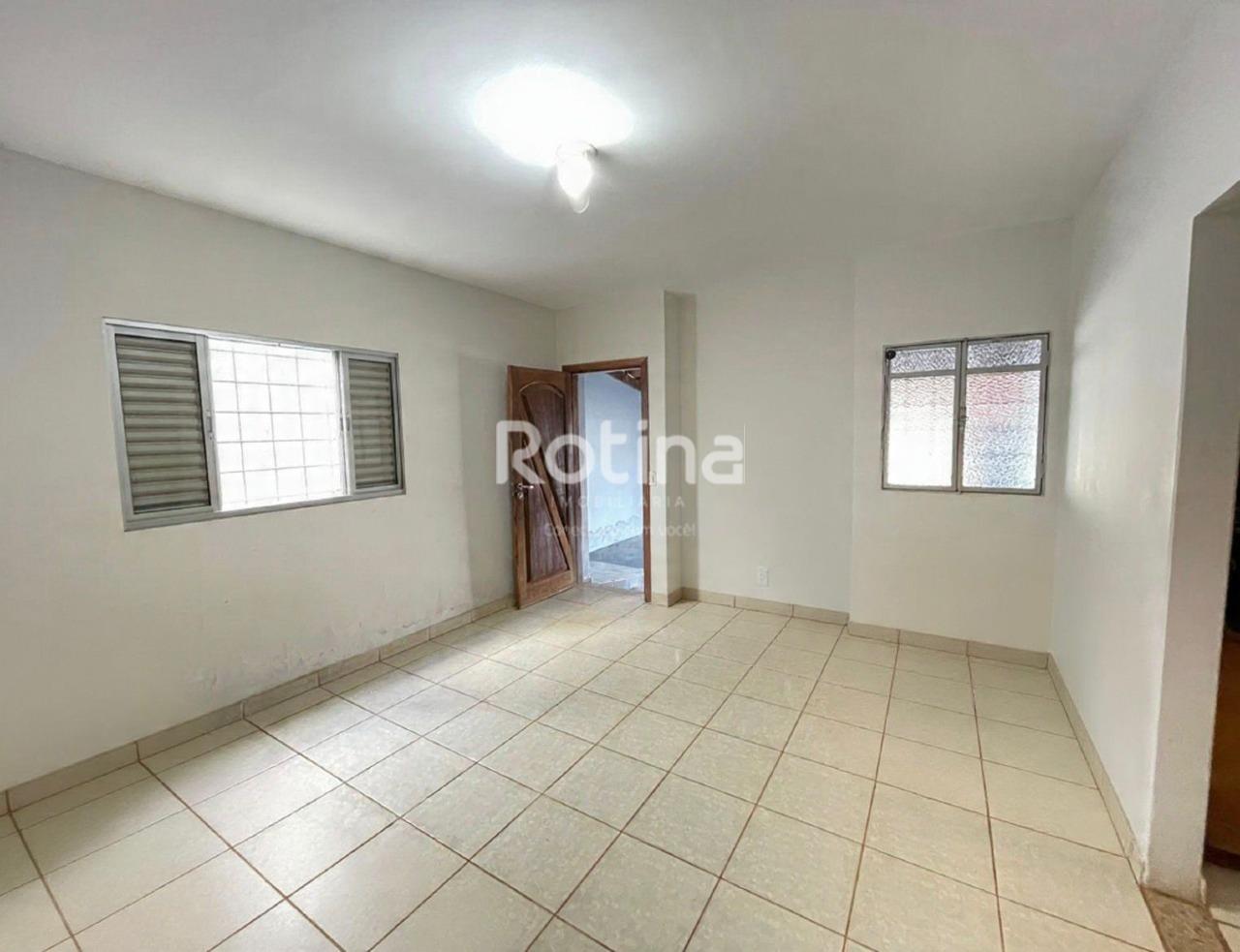 Casa à venda, 2 quartos em Uberlândia no bairro Santa Mônica no valor de R$ 600.000,00 - Rotina Imobiliária: 