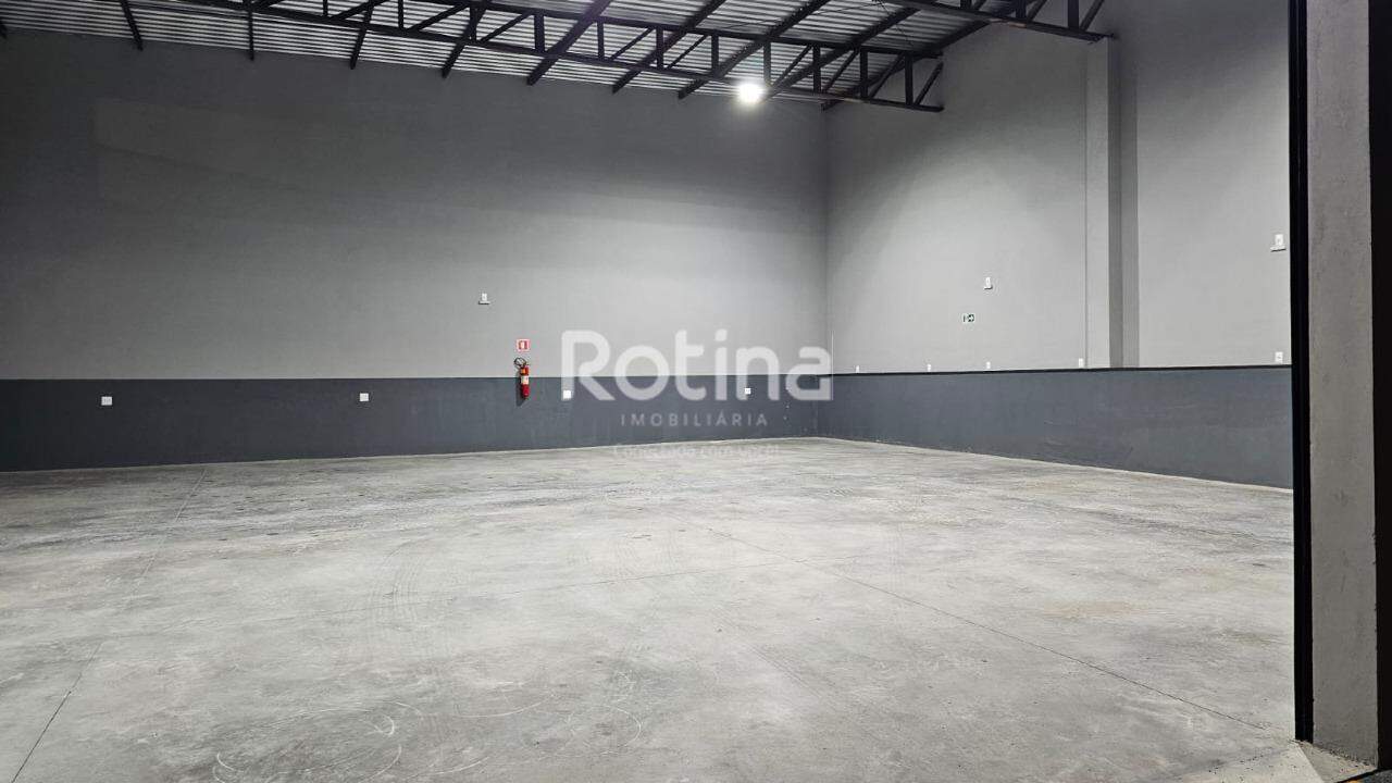 Galpão para alugar, em Uberlândia no bairro Nossa Senhora Aparecida no valor de R$ 5.500,00 - Rotina Imobiliária: 