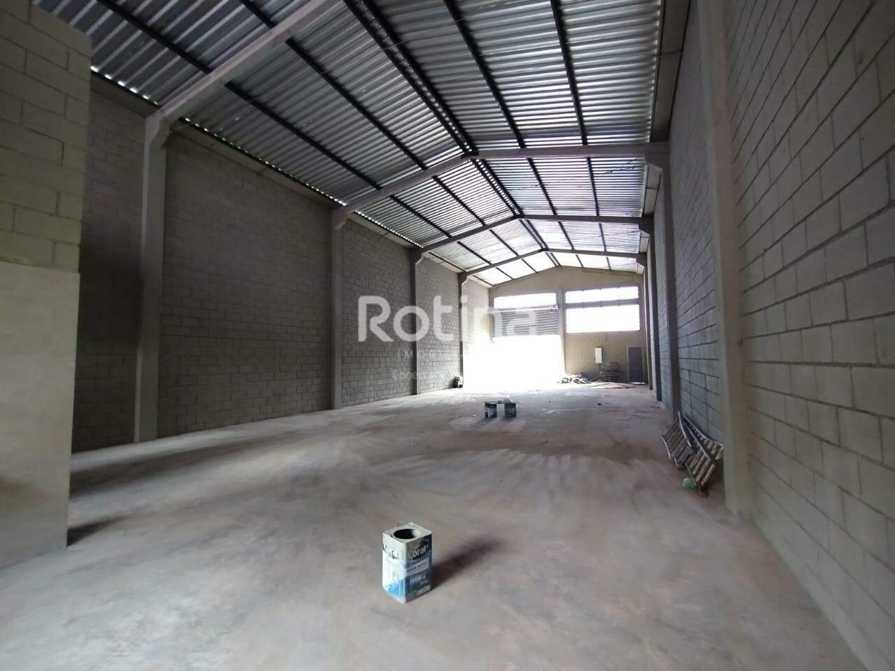 Galpão para alugar, em Uberlândia no bairro Lourdes no valor de R$ 7.500,00 - Rotina Imobiliária: 