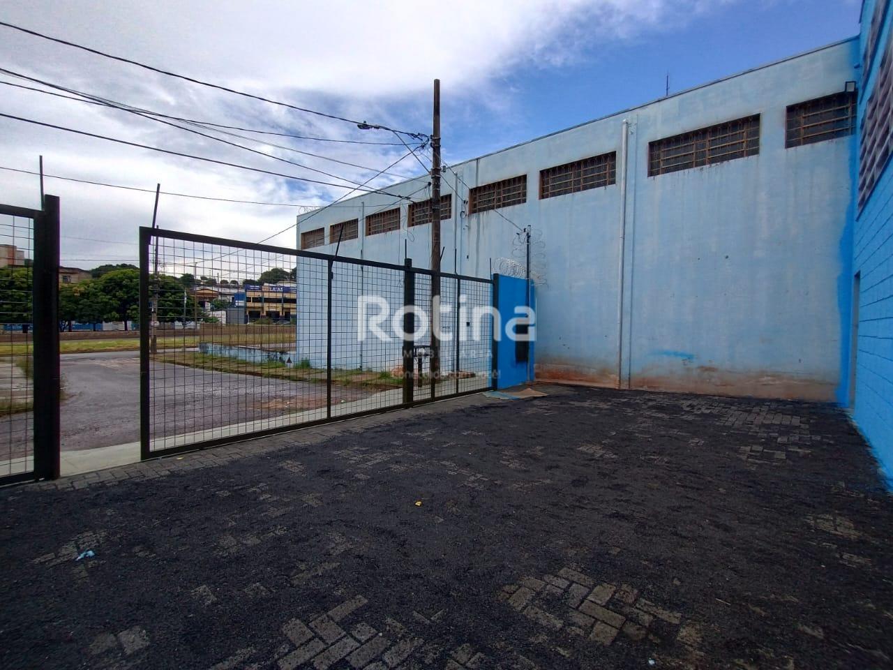 Galpão para alugar, em Uberlândia no bairro Lourdes no valor de R$ 7.500,00 - Rotina Imobiliária: 
