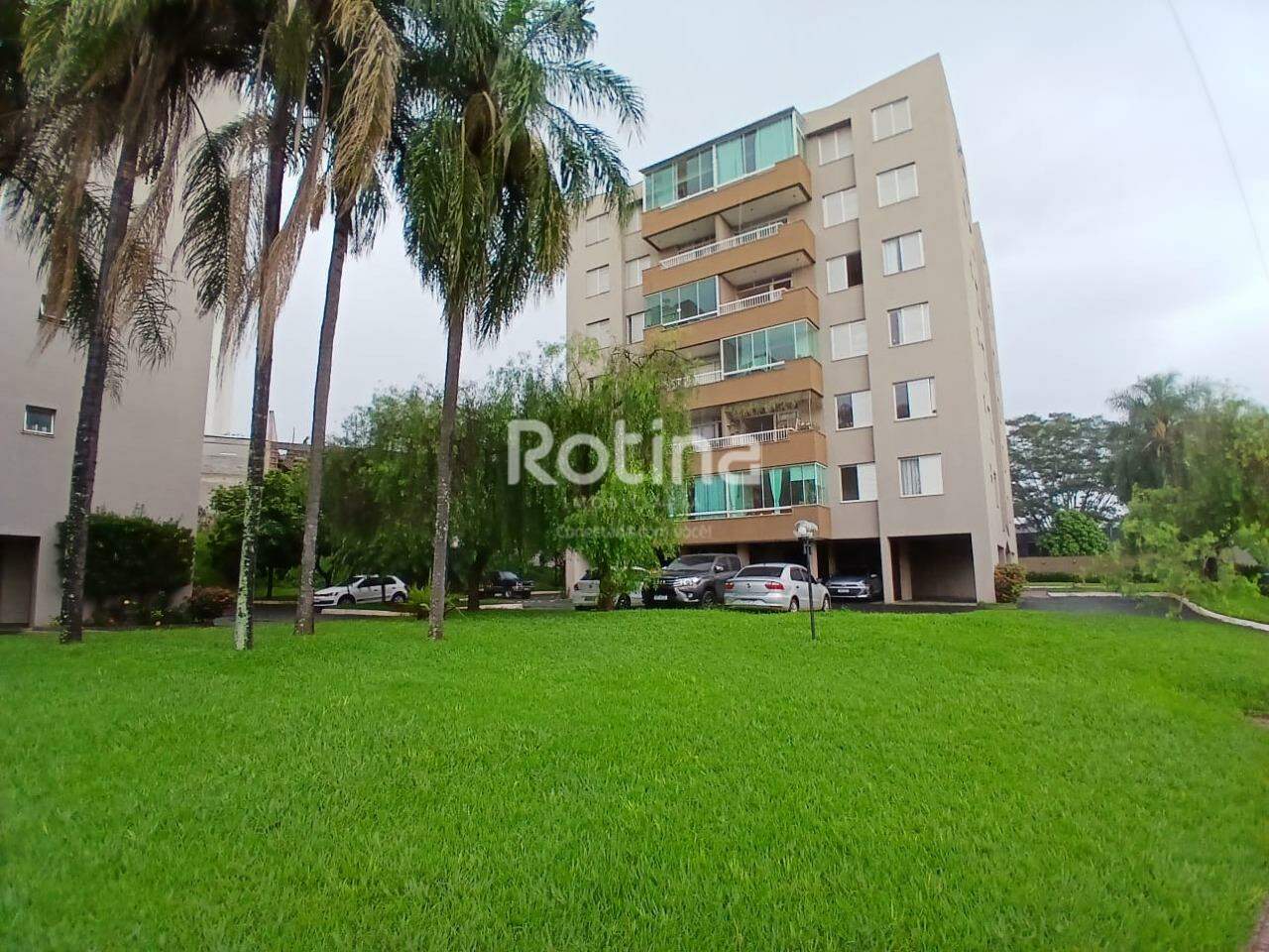 Apartamento para alugar, 3 quartos em Uberlândia no bairro Tubalina no valor de R$ 2.750,00 - Rotina Imobiliária: 