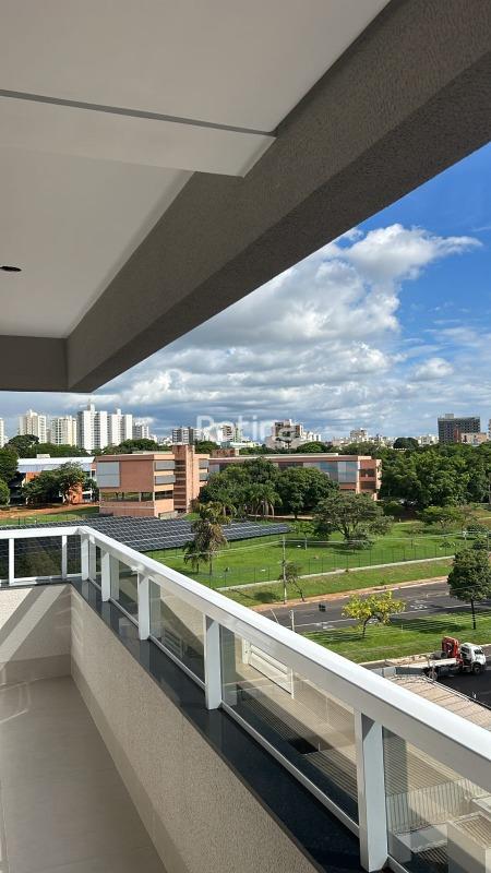 Apartamento para alugar, 3 quartos em Uberlândia no bairro Santa Maria no valor de R$ 4.000,00 - Rotina Imobiliária: 