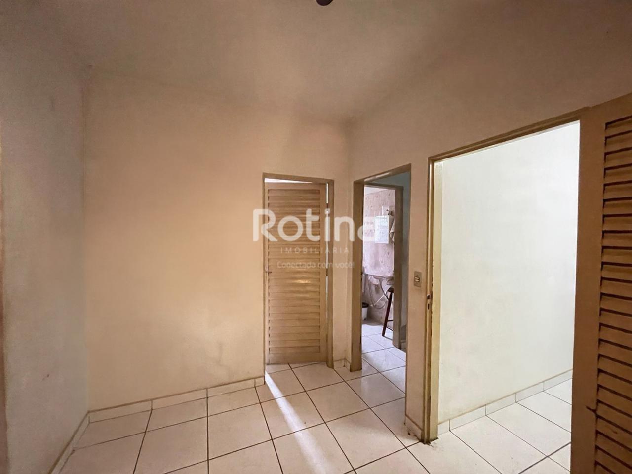 Casa à venda, 3 quartos em Uberlândia no bairro Marta Helena no valor de R$ 480.000,00 - Rotina Imobiliária: 