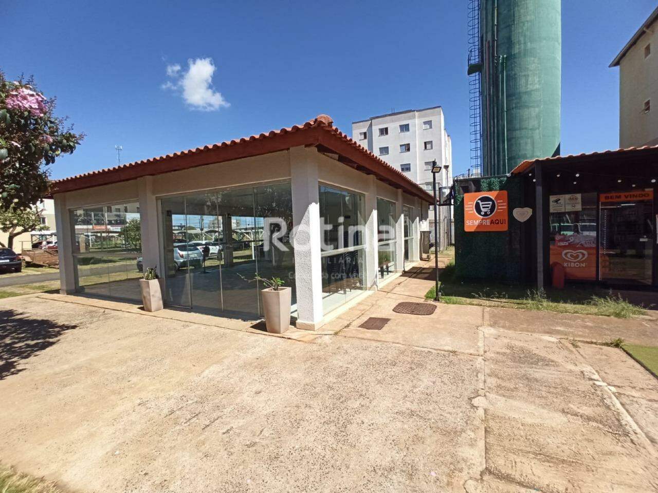 Apartamento para alugar, 3 quartos em Uberlândia no bairro Novo Mundo no valor de R$ 1.200,00 - Rotina Imobiliária: 
