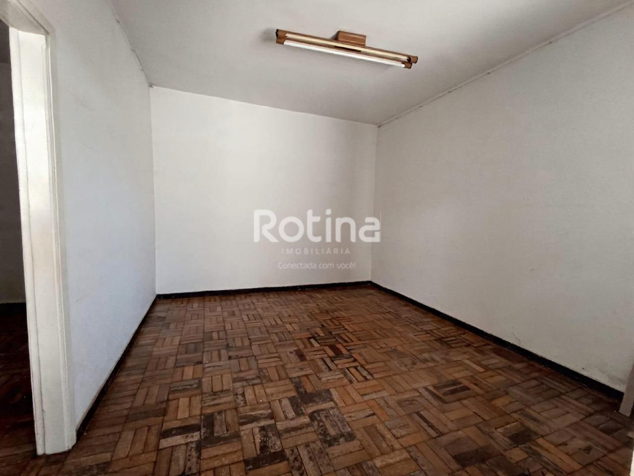 Casa à venda, 4 quartos em Uberlândia no bairro Nossa Senhora Aparecida no valor de R$ 495.000,00 - Rotina Imobiliária: 