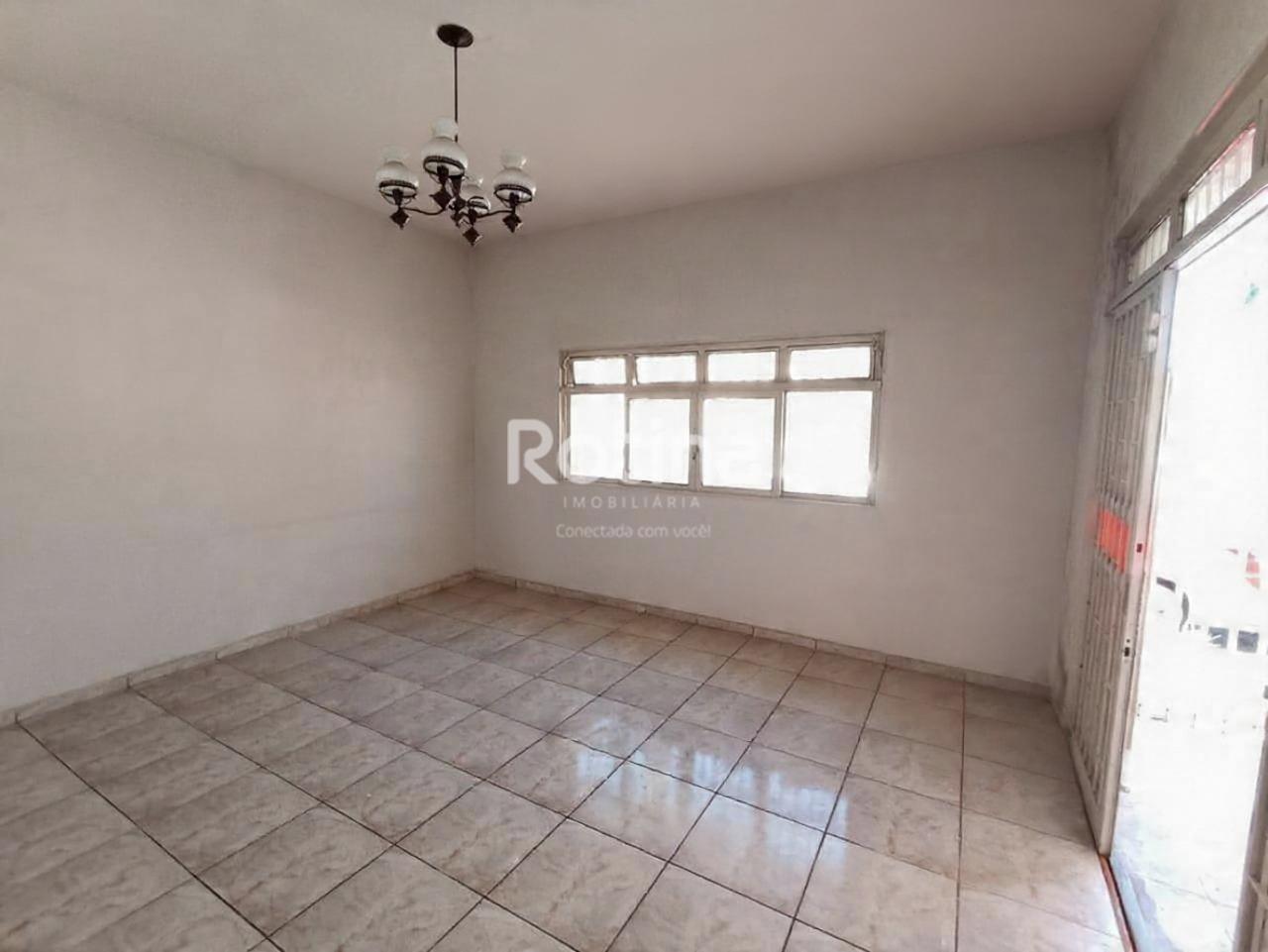 Casa à venda, 4 quartos em Uberlândia no bairro Nossa Senhora Aparecida no valor de R$ 495.000,00 - Rotina Imobiliária: 