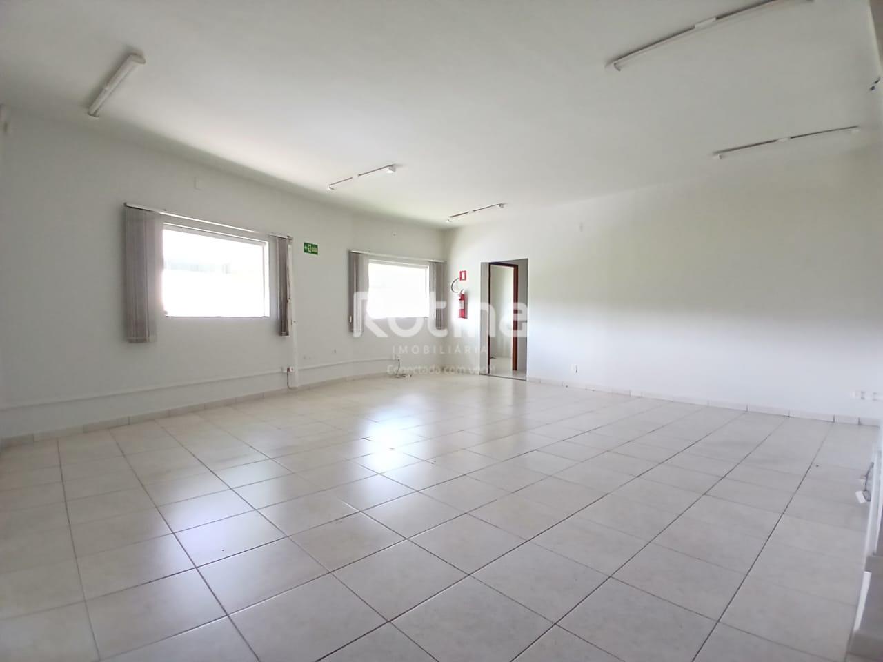 Casa Comercial à venda, em Uberlândia no bairro Santa Mônica no valor de R$ 1.600.000,00 - Rotina Imobiliária: 