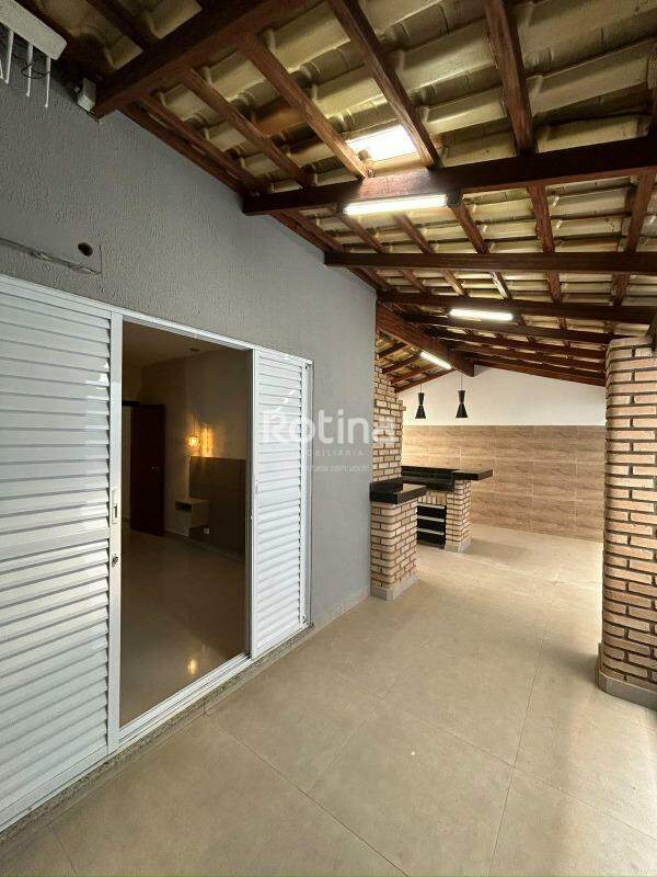 Casa Condomínio Fechado à venda, 3 quartos em Uberlândia no bairro Jardim Holanda no valor de R$ 849.000,00 - Rotina Imobiliária: 