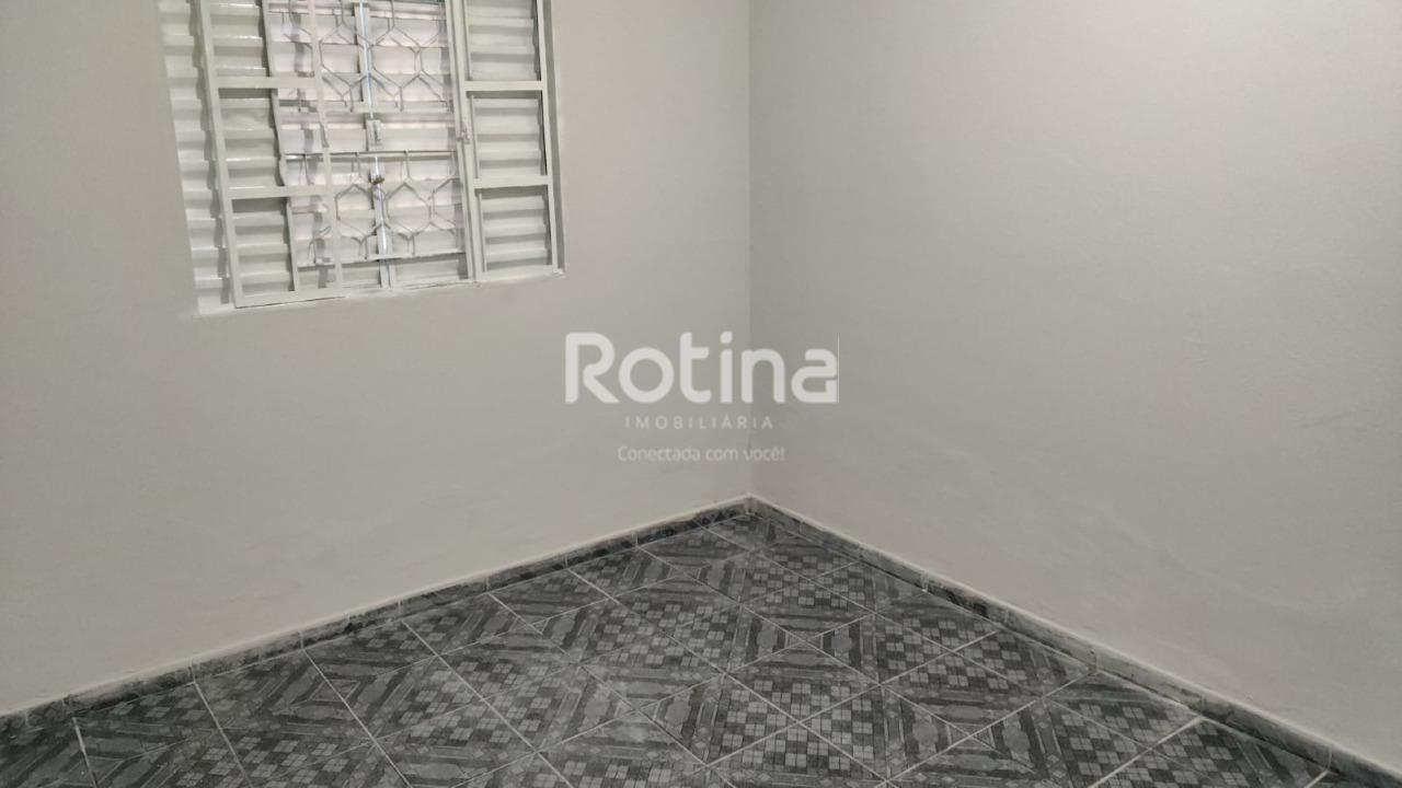 Casa para alugar, 3 quartos em Uberlândia no bairro Planalto no valor de R$ 1.600,00 - Rotina Imobiliária: 