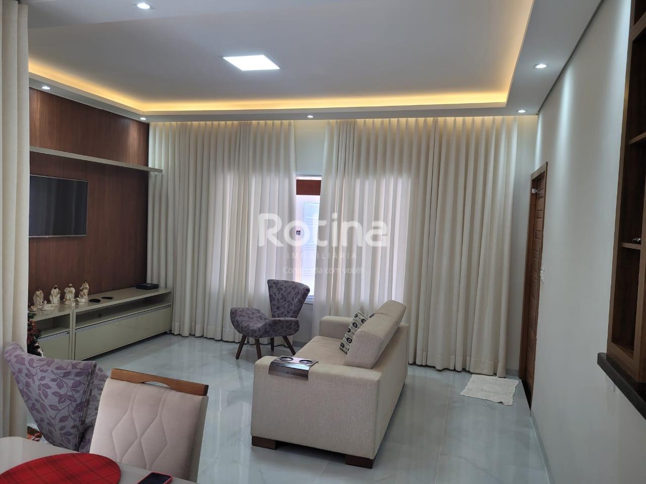 Casa para alugar, 3 quartos em Uberlândia no bairro Alto Umuarama no valor de R$ 4.500,00 - Rotina Imobiliária: 