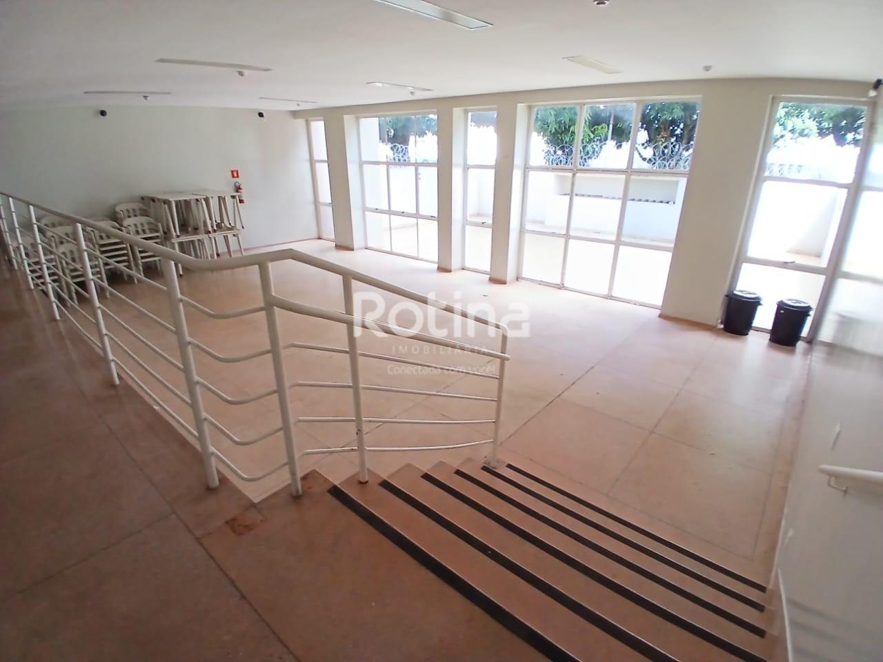 Apartamento para alugar, 3 quartos em Uberlândia no bairro Centro no valor de R$ 2.900,00 - Rotina Imobiliária: 