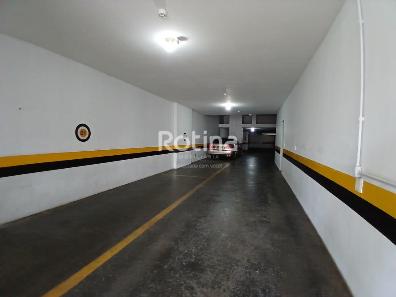 Apartamento para alugar, 3 quartos em Uberlândia no bairro Centro no valor de R$ 2.900,00 - Rotina Imobiliária: 