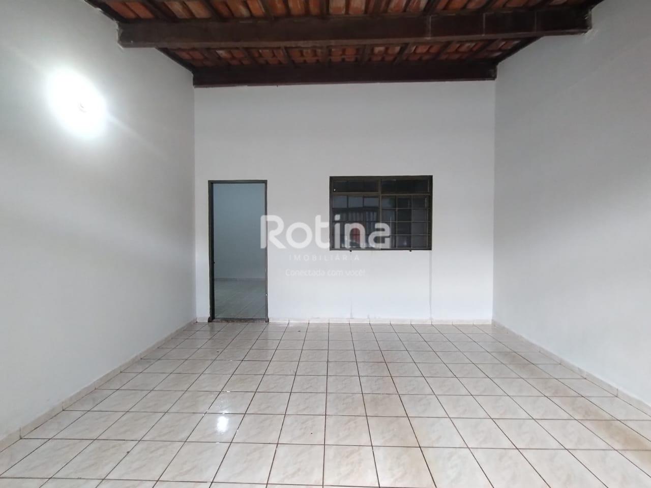 Casa para alugar, 3 quartos em Uberlândia no bairro Santa Mônica no valor de R$ 1.700,00 - Rotina Imobiliária: 
