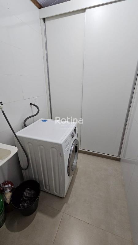 Casa Condomínio Fechado à venda, 3 quartos em Uberlândia no bairro Aclimação no valor de R$ 570.000,00 - Rotina Imobiliária: 