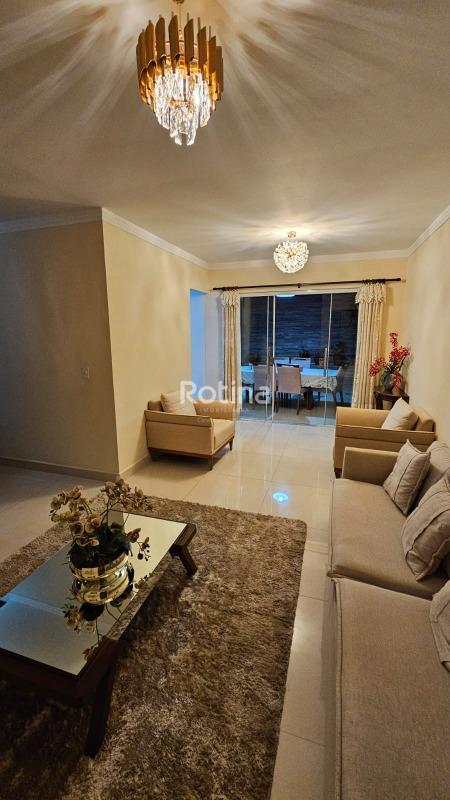 Casa Condomínio Fechado à venda, 3 quartos em Uberlândia no bairro Aclimação no valor de R$ 570.000,00 - Rotina Imobiliária: 