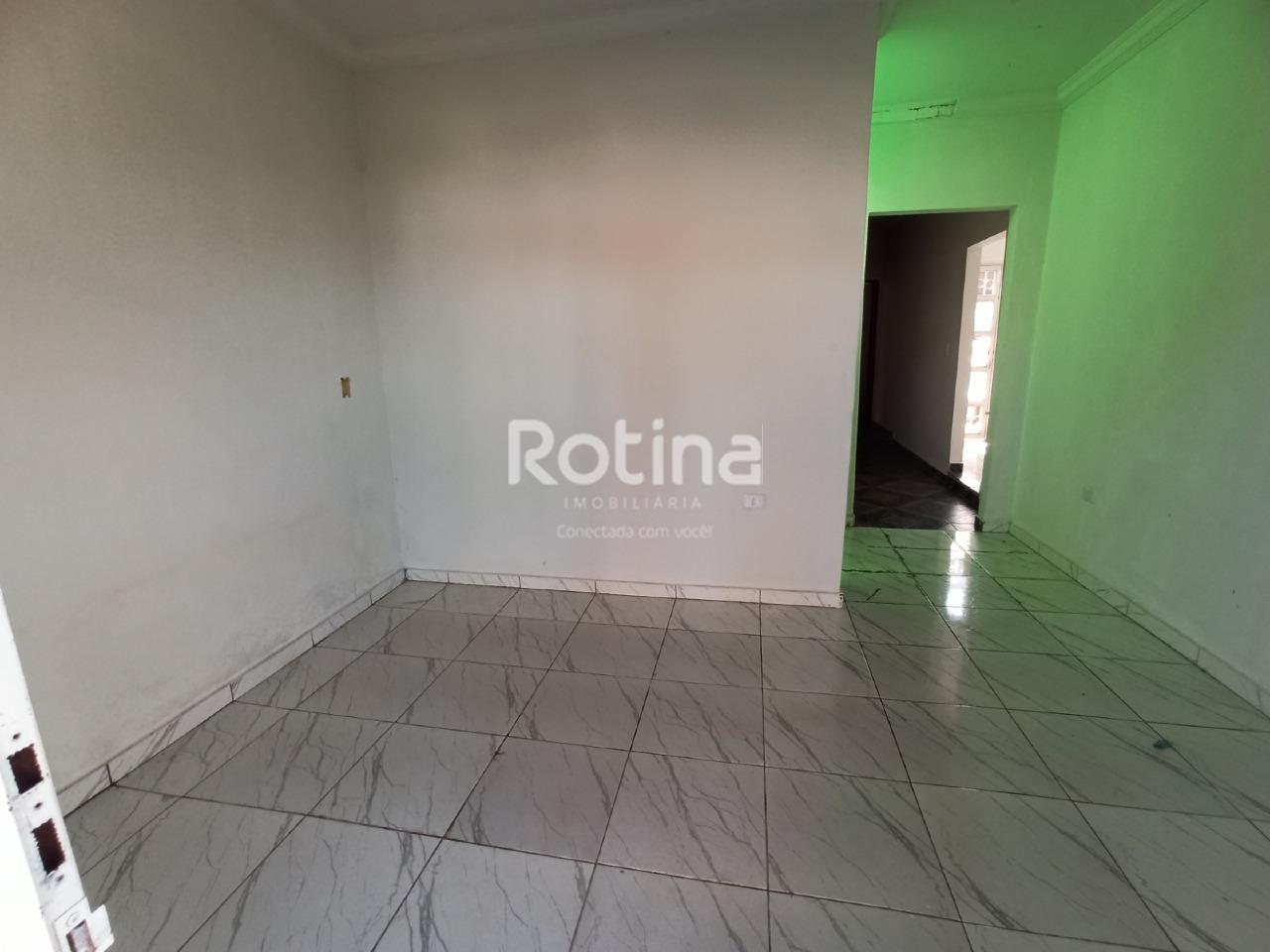 Casa para alugar, 2 quartos em Uberlândia no bairro Residencial Gramado no valor de R$ 1.200,00 - Rotina Imobiliária: 
