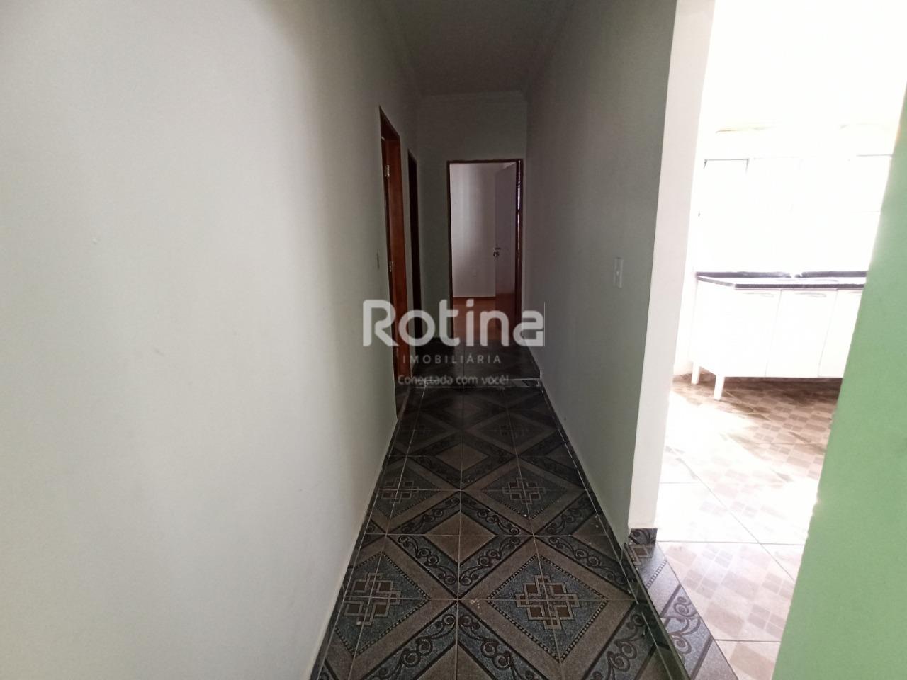 Casa para alugar, 2 quartos em Uberlândia no bairro Residencial Gramado no valor de R$ 1.200,00 - Rotina Imobiliária: 