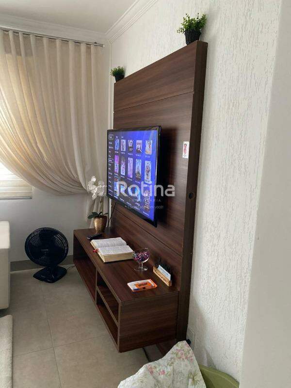 Apartamento à venda, 2 quartos em Uberlândia no bairro Jardim Holanda no valor de R$ 340.000,00 - Rotina Imobiliária: 
