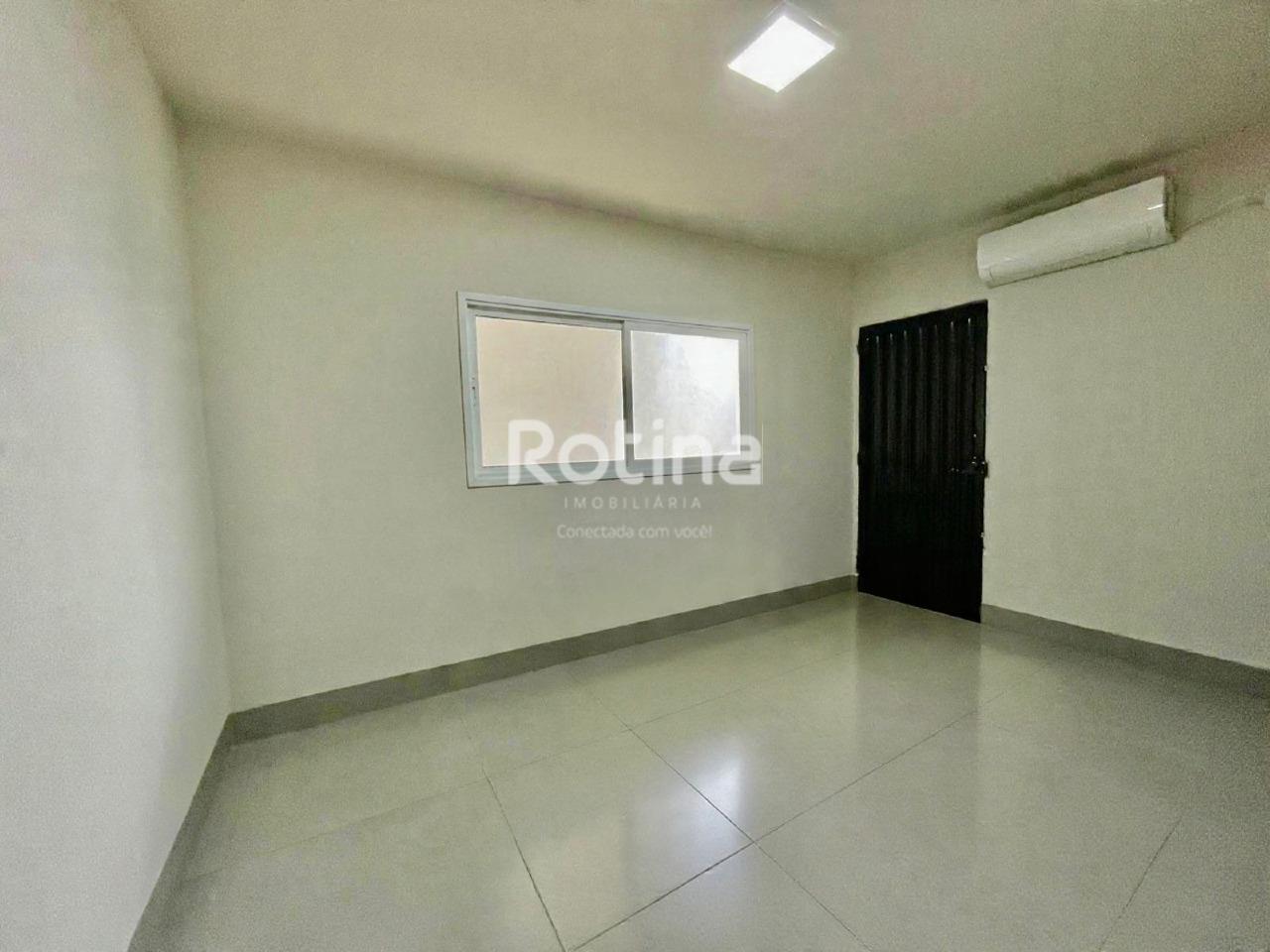 Casa à venda, 3 quartos em Uberlândia no bairro Santa Mônica no valor de R$ 1.300.000,00 - Rotina Imobiliária: 