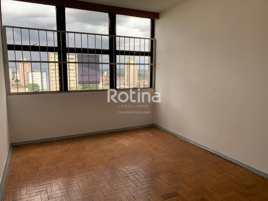 Apartamento à venda, 3 quartos em Uberlândia no bairro Centro no valor de R$ 350.000,00 - Rotina Imobiliária: 