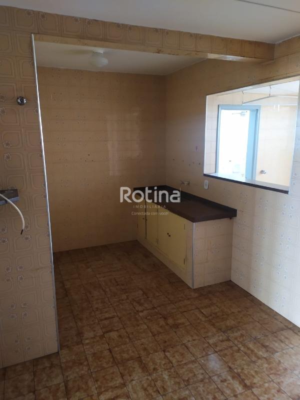 Apartamento à venda, 3 quartos em Uberlândia no bairro Centro no valor de R$ 350.000,00 - Rotina Imobiliária: 
