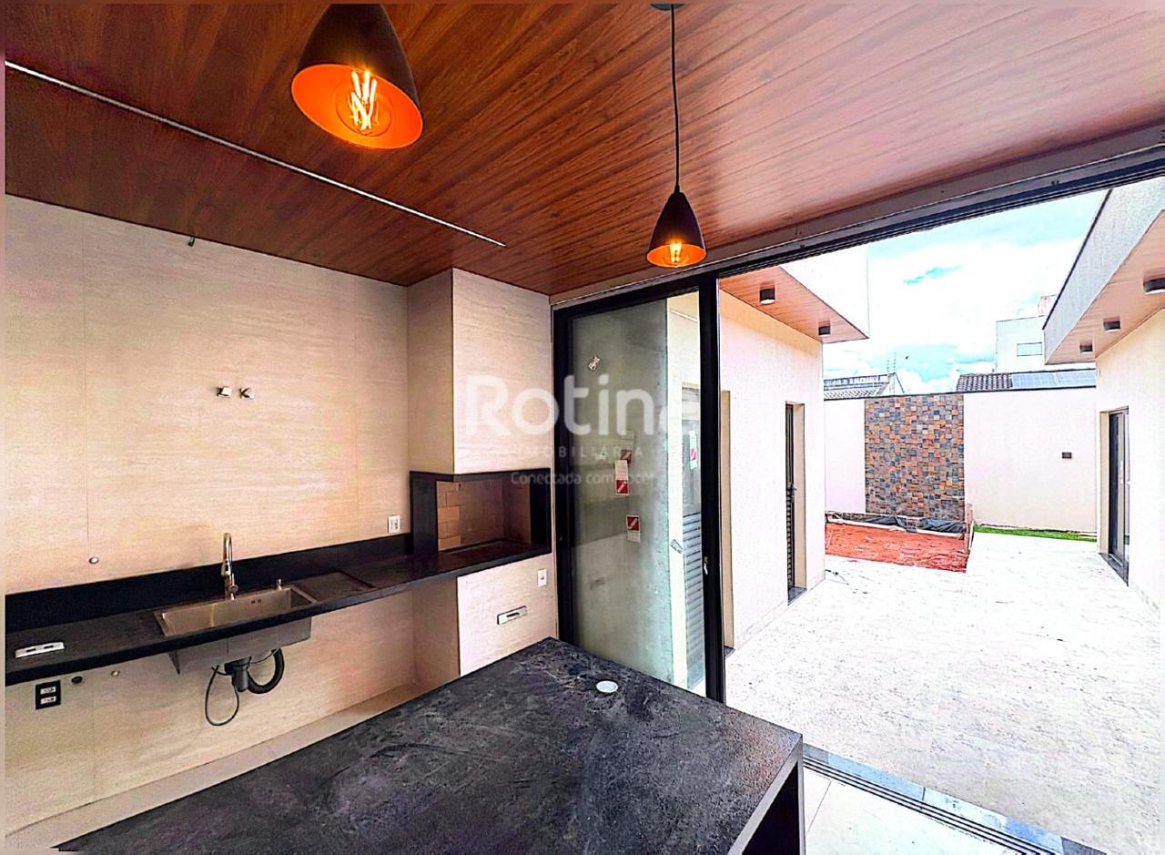 Casa à venda, 3 quartos em Uberlândia no bairro Jardim Inconfidência no valor de R$ 1.055.000,00 - Rotina Imobiliária: 
