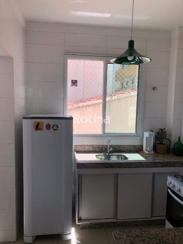 Apartamento à venda, 2 quartos em Uberlândia no bairro Santa Mônica no valor de R$ 315.000,00 - Rotina Imobiliária: 